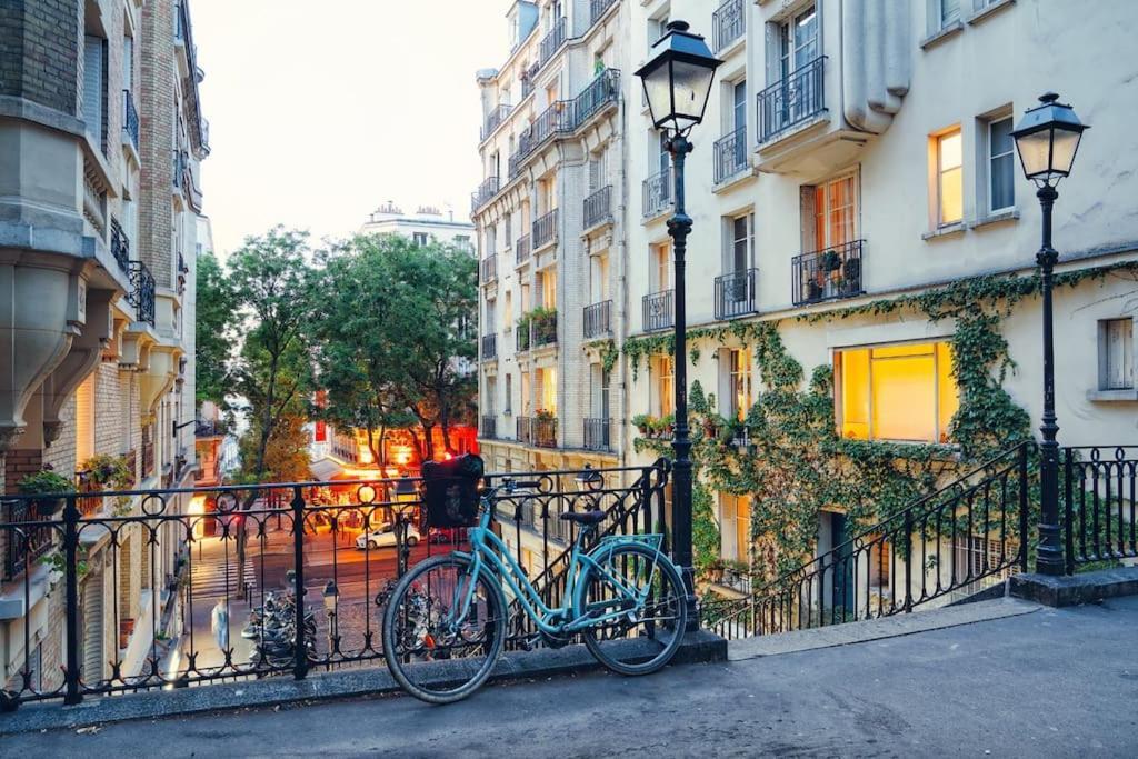 Relax In A Stylish Flat In Montmartre Apartamento Paris Exterior foto