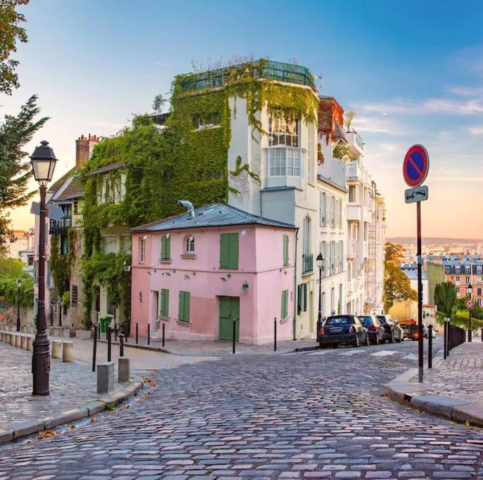 Relax In A Stylish Flat In Montmartre Apartamento Paris Exterior foto