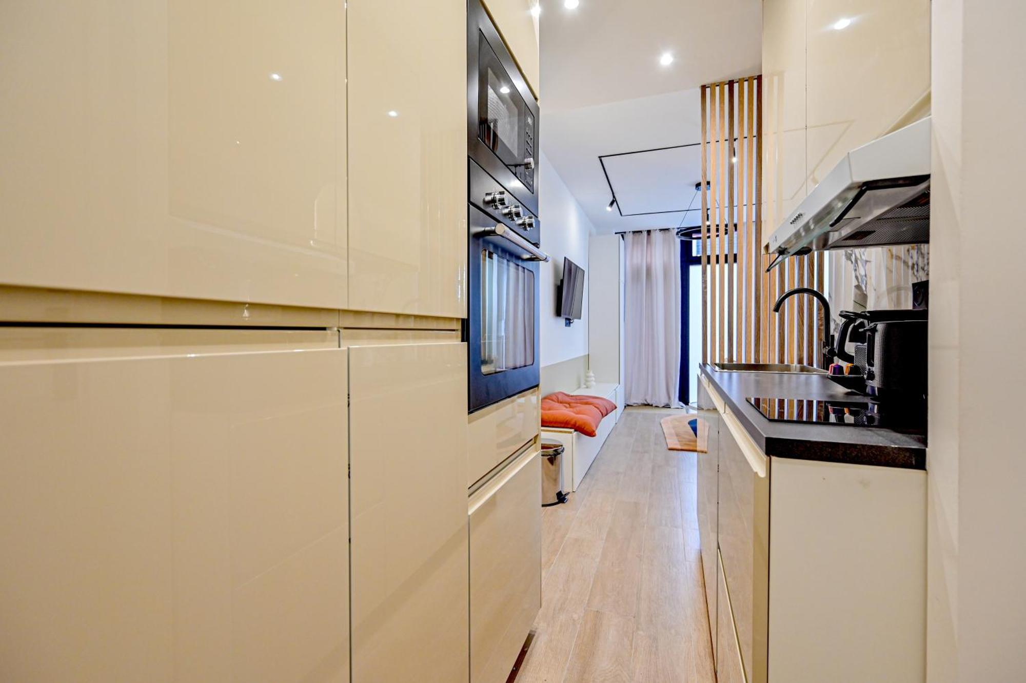 Relax In A Stylish Flat In Montmartre Apartamento Paris Exterior foto