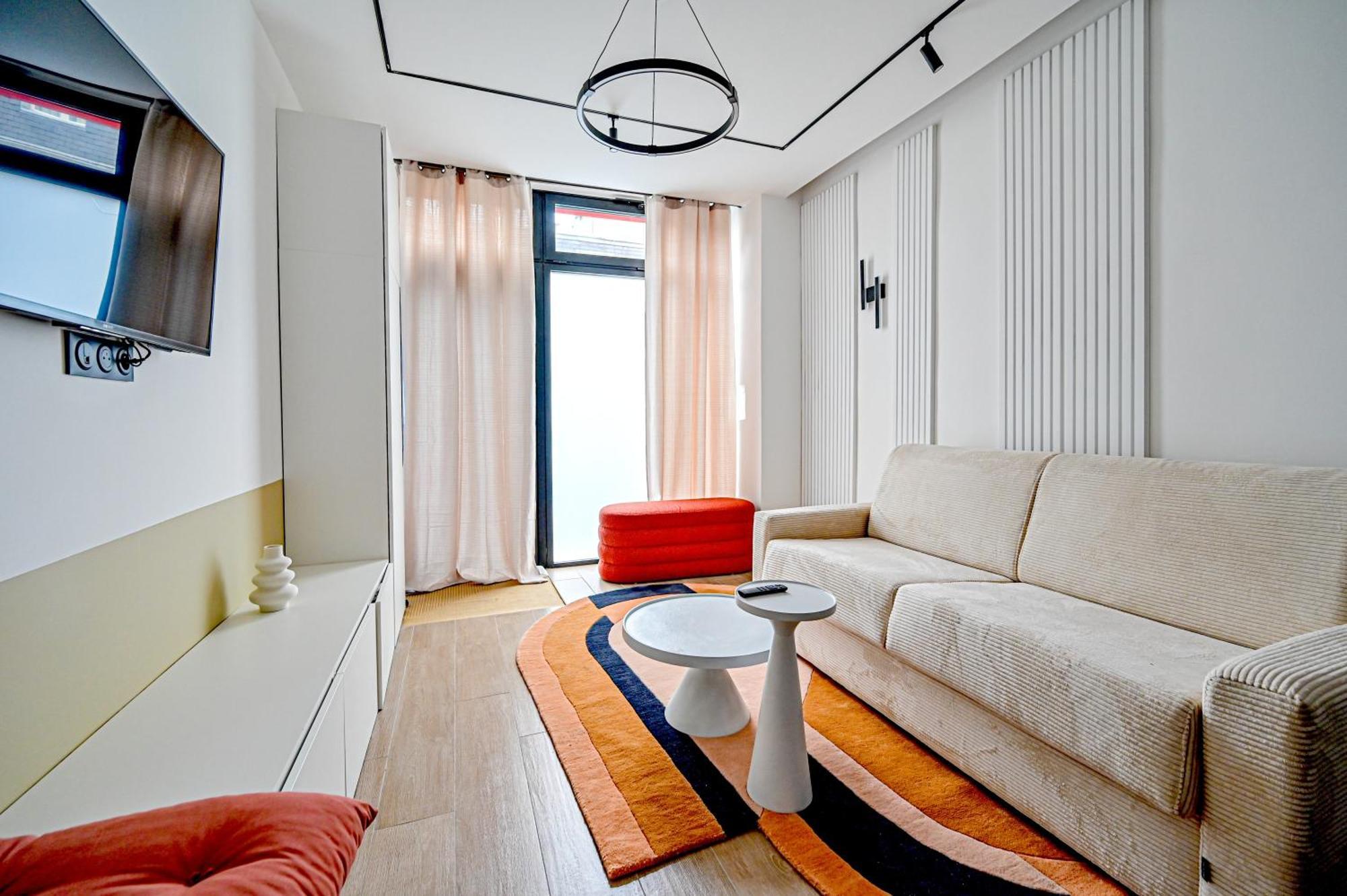 Relax In A Stylish Flat In Montmartre Apartamento Paris Exterior foto